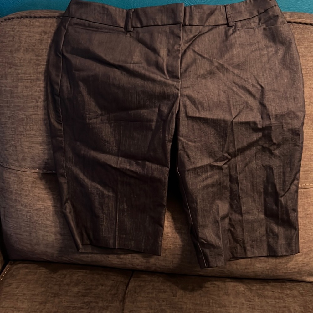 New York and Co., Size 14, Light Denim shorts